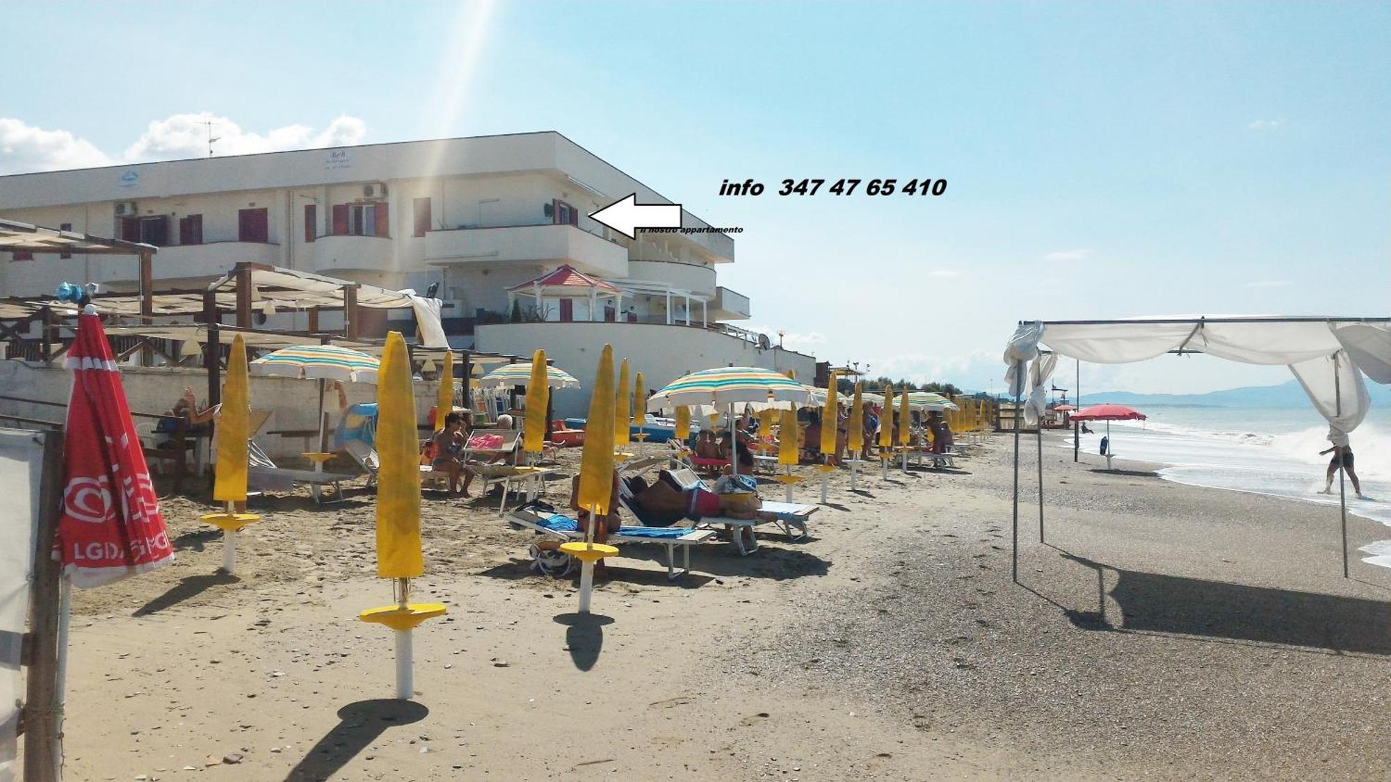 Casa Vacanze Dei Navigatori On The Sea Pontecagnano Faiano Exterior foto